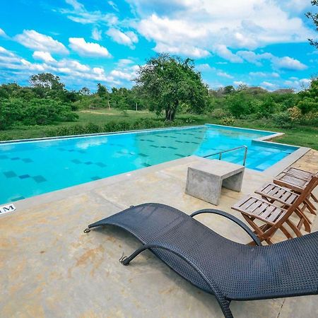 Вилла Back Of Beyond - Wellness Retreat Тангалла Экстерьер фото