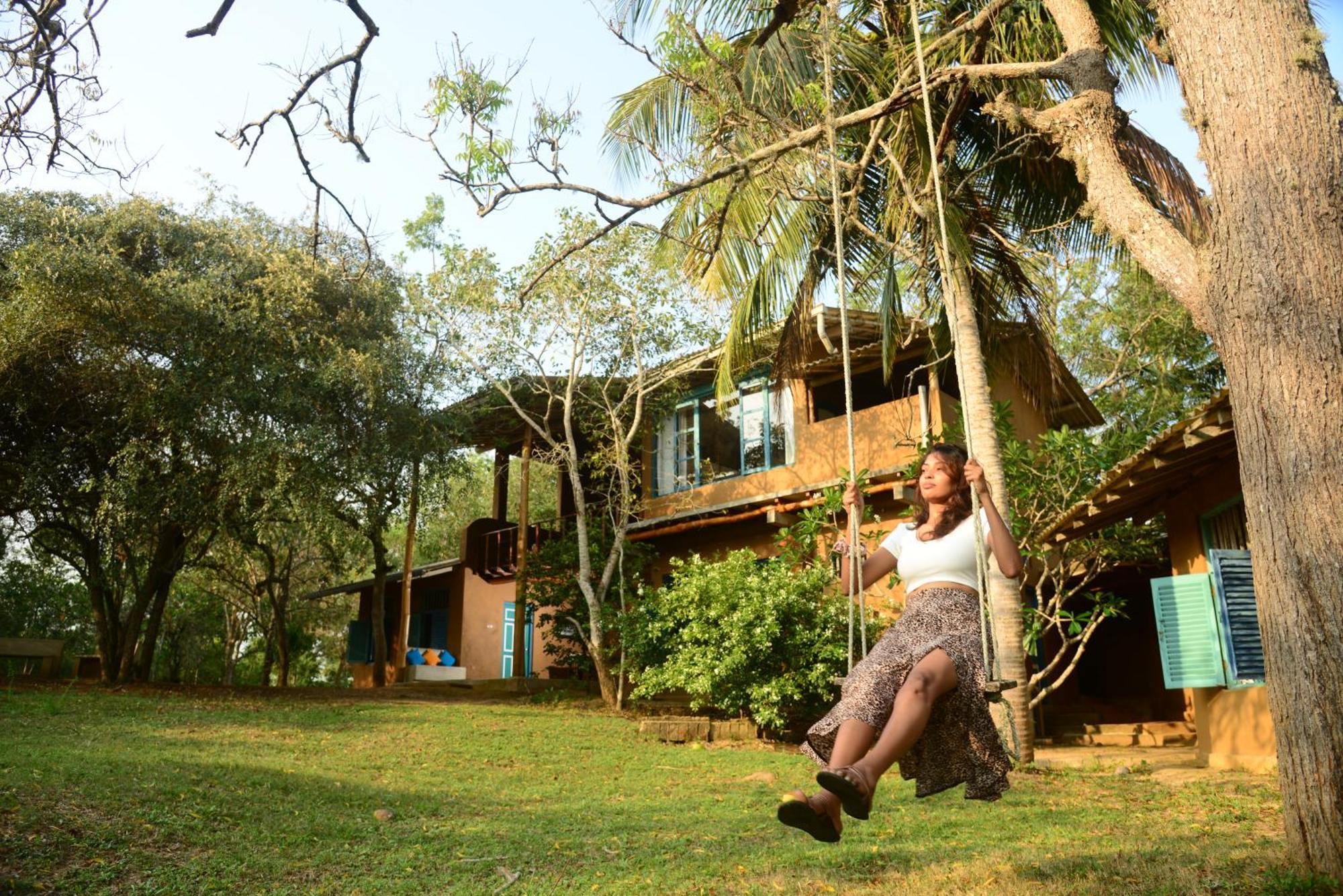 Вилла Back Of Beyond - Wellness Retreat Тангалла Экстерьер фото