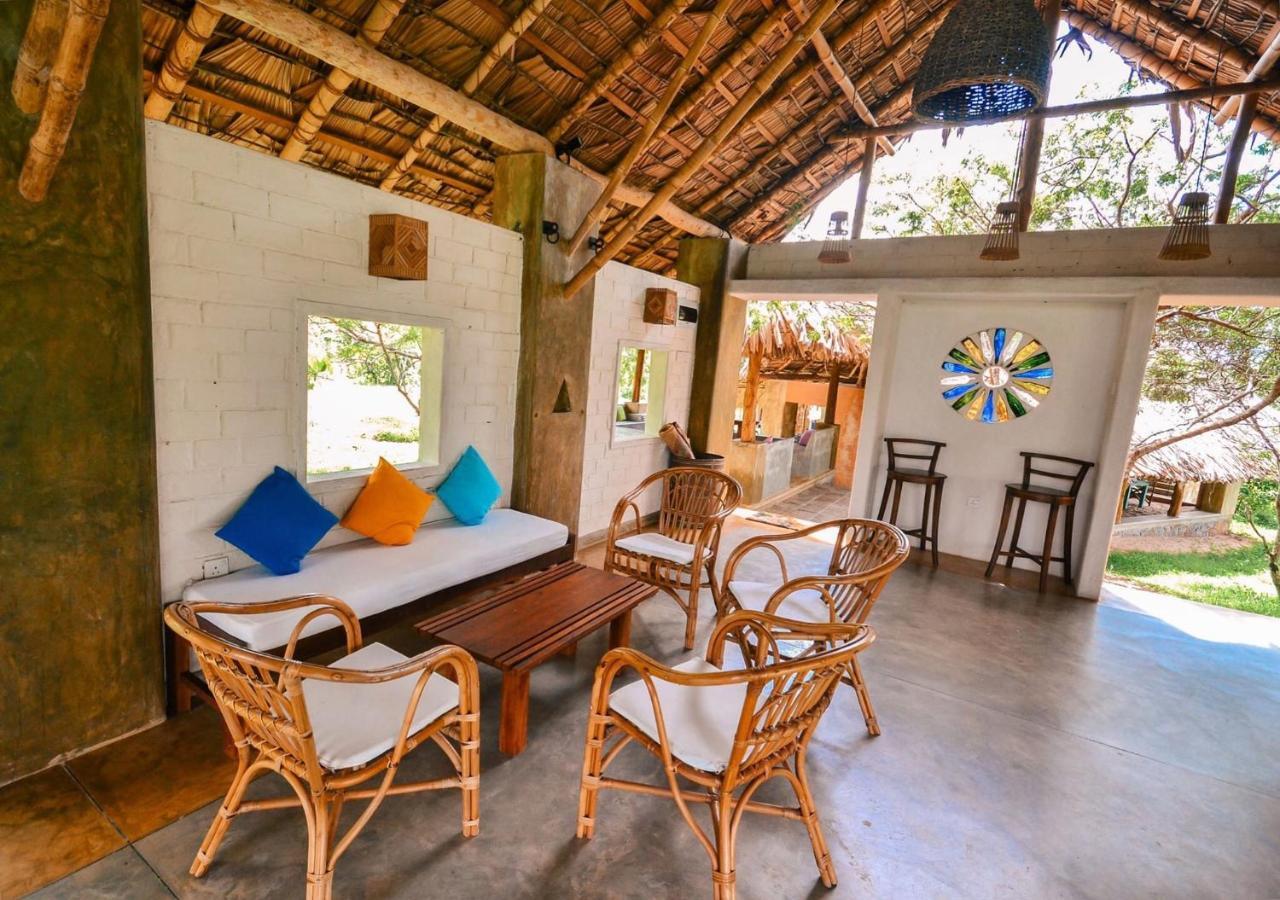 Вилла Back Of Beyond - Wellness Retreat Тангалла Экстерьер фото